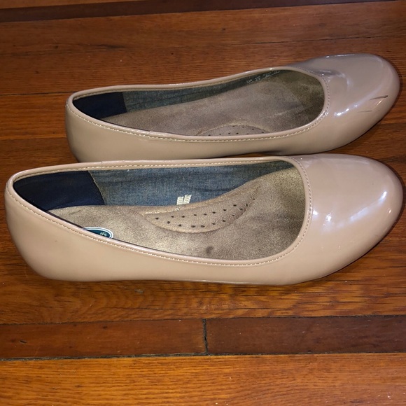 Dr. Scholl’s Flats - Picture 2 of 5